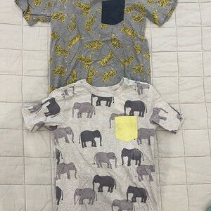 Tea Collection Kids' Gray and Yellow Animal Print T-Shirts